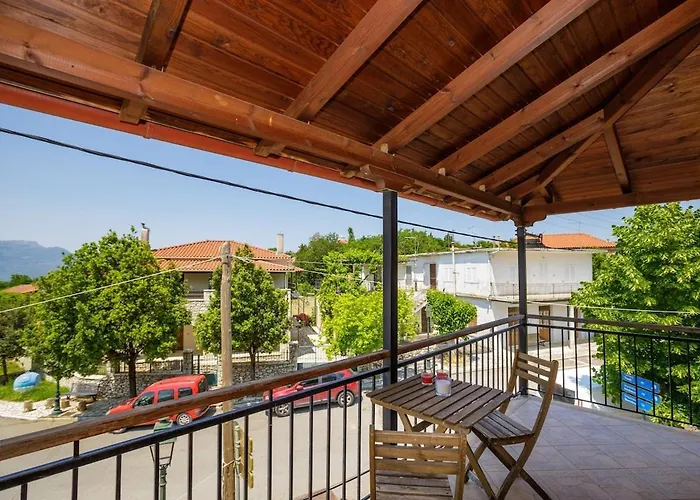 House Elliniko Arcadia * Ellinikón